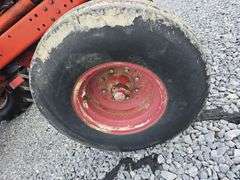 1086 International Cab Tractor