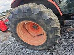 M6800 Kubota Cab Tractor with Loader