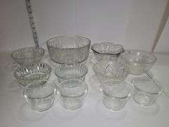Clear glass serving bowl & clear glass sauce cups