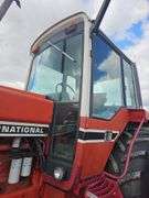 1086 International Cab Tractor