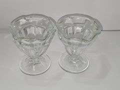 Sherbet & ice cream glasses (clear glass)