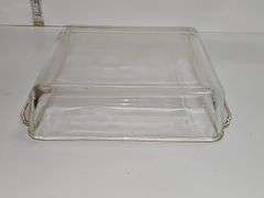 3 Glass baking dishes
