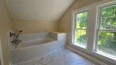 80 Church Rd. Parksville