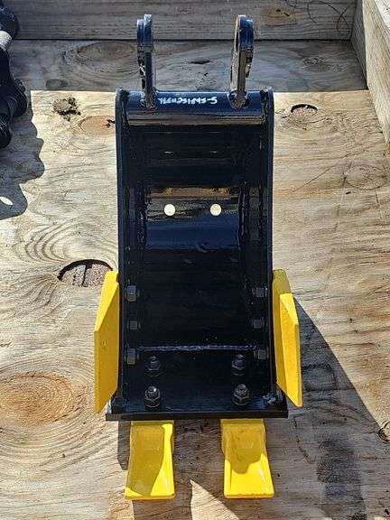 Narrow Digging Bucket for Mini Excavator