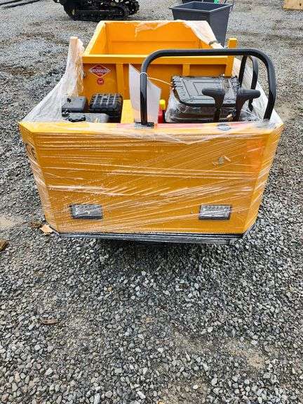 Crawler Dumper with Seat