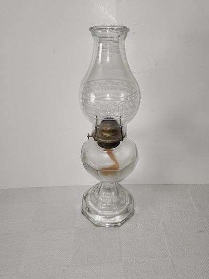 Oil lamp with an octagonal design and "Home Sweet Home" chimney