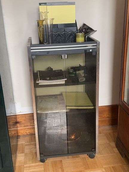 Sterio Cabinet & contents