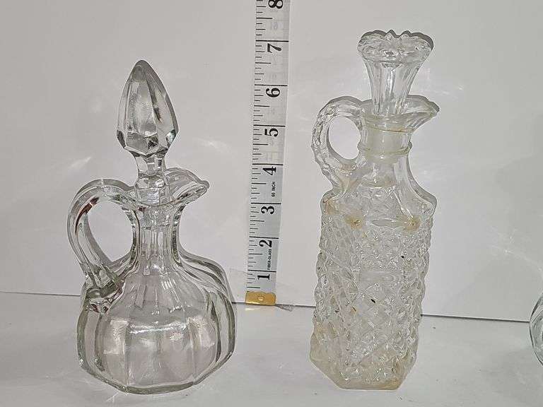 Vtg Cear Glass Oil Cruet & Stoppers