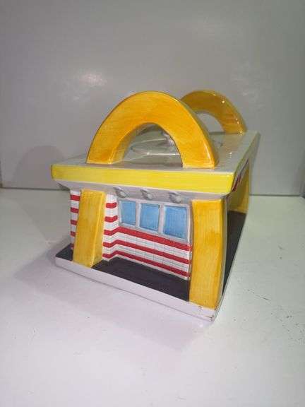 1997 Treasure Craft McDonald's Restaurant Ceramic Cookie Jar