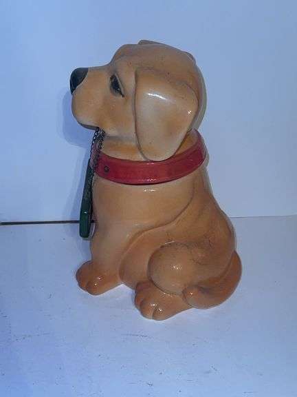 GKAO Yellow Lab Cookie Jar Dog With Hanging Merry Christmas Sign