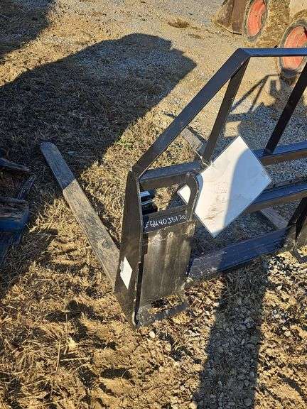 CFG Industrial Skid Steer Pallet Forks