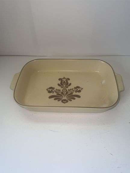 Vintage Pfaltzgraff Village rectangular stoneware baker
