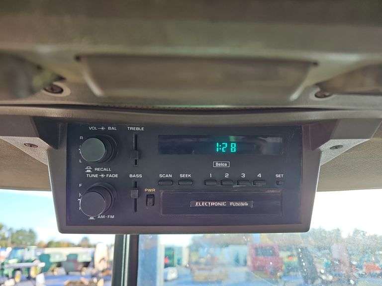 John Deere 4555 Cab Tractor