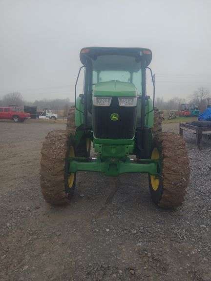 John Deer 6115D