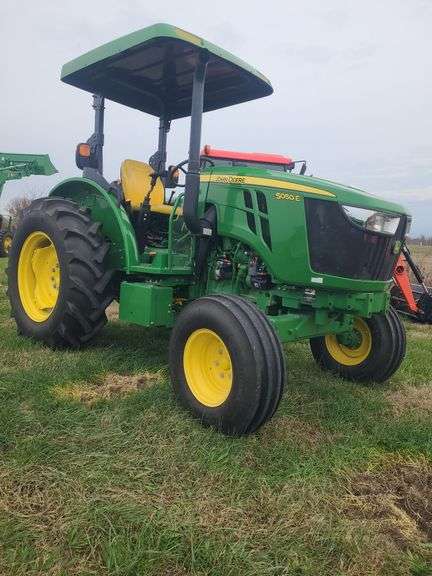 2023 John Deere 5050E