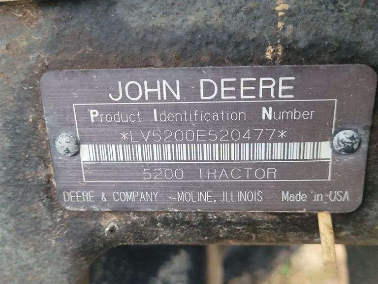 John Deere 5200