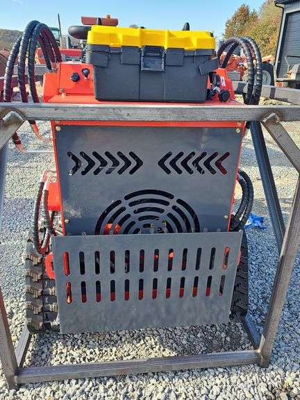 ZJG Mini Skid Steer Track Loader