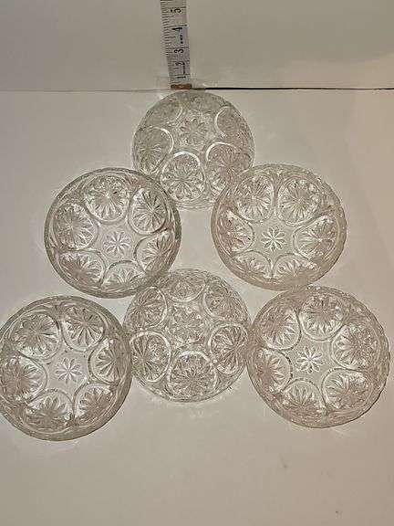Vintage Medallion Clear 4" Glass Bowl