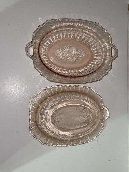 Vintage pink depression glass serving bowl