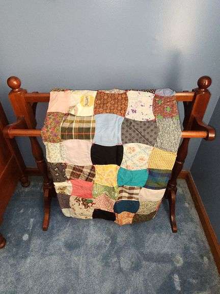 Handmade multicolored quilt & cherry quilt stand