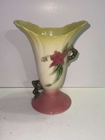 Vintage Hull Pottery Woodland vase.