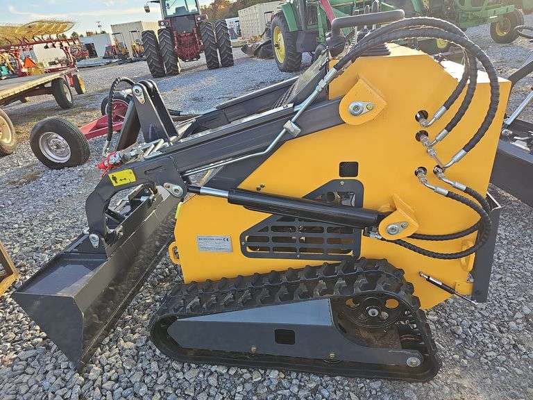 ZJG Mini Skid Steer Track Loader