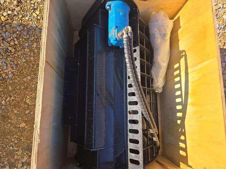 AGT Mini Skid Steer Bucket Mixer