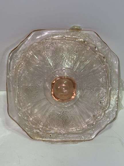 Vintage pink depression glass biscuit or cookie jar.