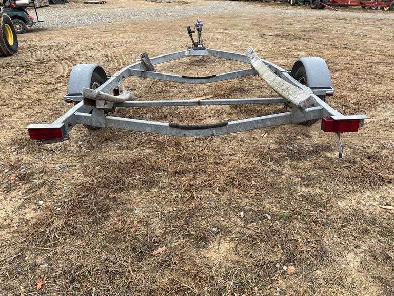 Boat trailer
