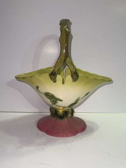 Vintage Hull Pottery Woodland basket.