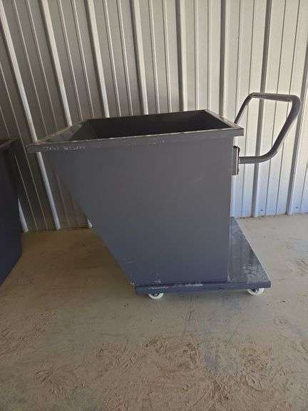 IRANCH Self Dump Hopper