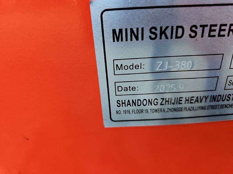 ZJG Mini Skid Steer Track Loader