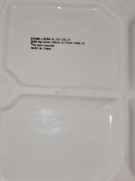 Vintage Betty Boop ceramic cookie jar, manufactured by Benjamin & Medwin Inc. in 1995