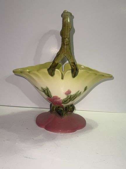 Vintage Hull Pottery Woodland basket.