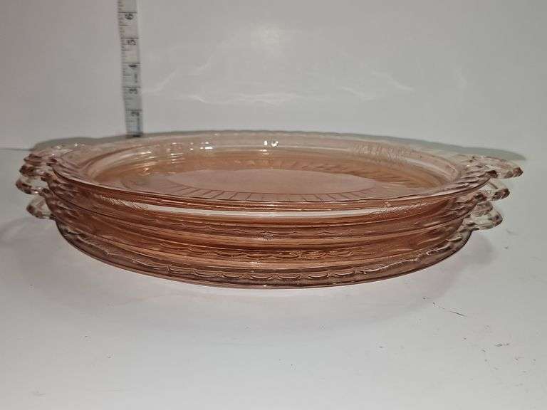 Vintage pink depression glass oval serving platter.