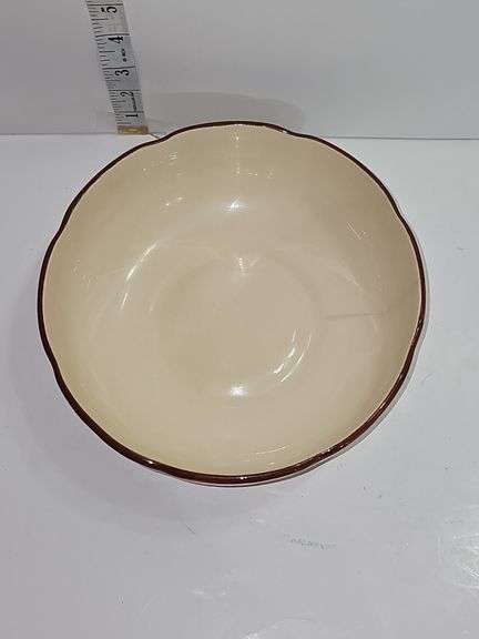 Vintage Franciscan Apple serving bowl