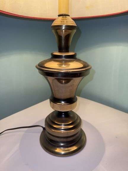 Brass electric lamp with burgundy shade