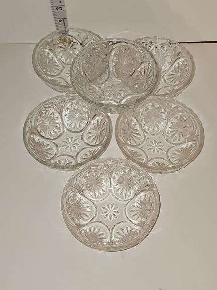 Vintage Medallion Clear 4" Glass Bowl