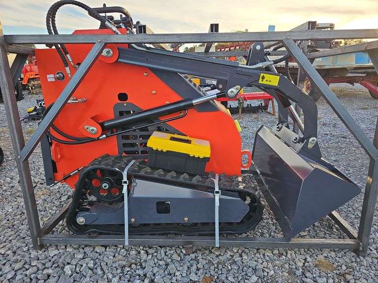 ZJG Mini Skid Steer Track Loader