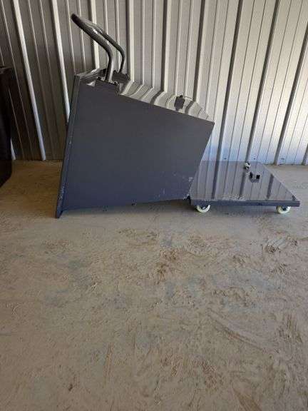 IRANCH Self Dump Hopper