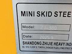 ZJG Mini Skid Steer Track Loader