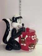 Vintage Warner Bros. Pepe Le Pew Cookie Jar