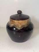 Stoneware cookie jar