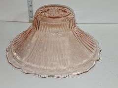 Vintage Anchor Hocking Mayfair "Open Rose" pink depression glass serving bowl.
