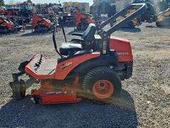 Kubota ZD326 Zero Turn Mower