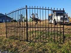 BI-Parting Iron Gate (Lion Design)