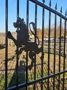 BI-Parting Iron Gate (Lion Design)