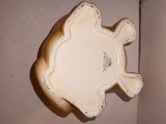 GKAO Yellow Lab Cookie Jar Dog With Hanging Merry Christmas Sign