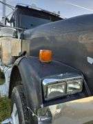 2006 Freightliner Day Cab