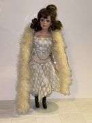 Porcelain doll (qty 2)